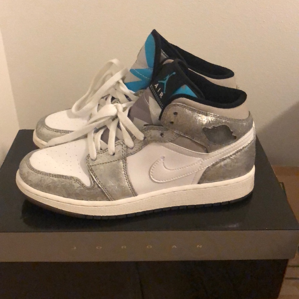 Air Jordan 1
